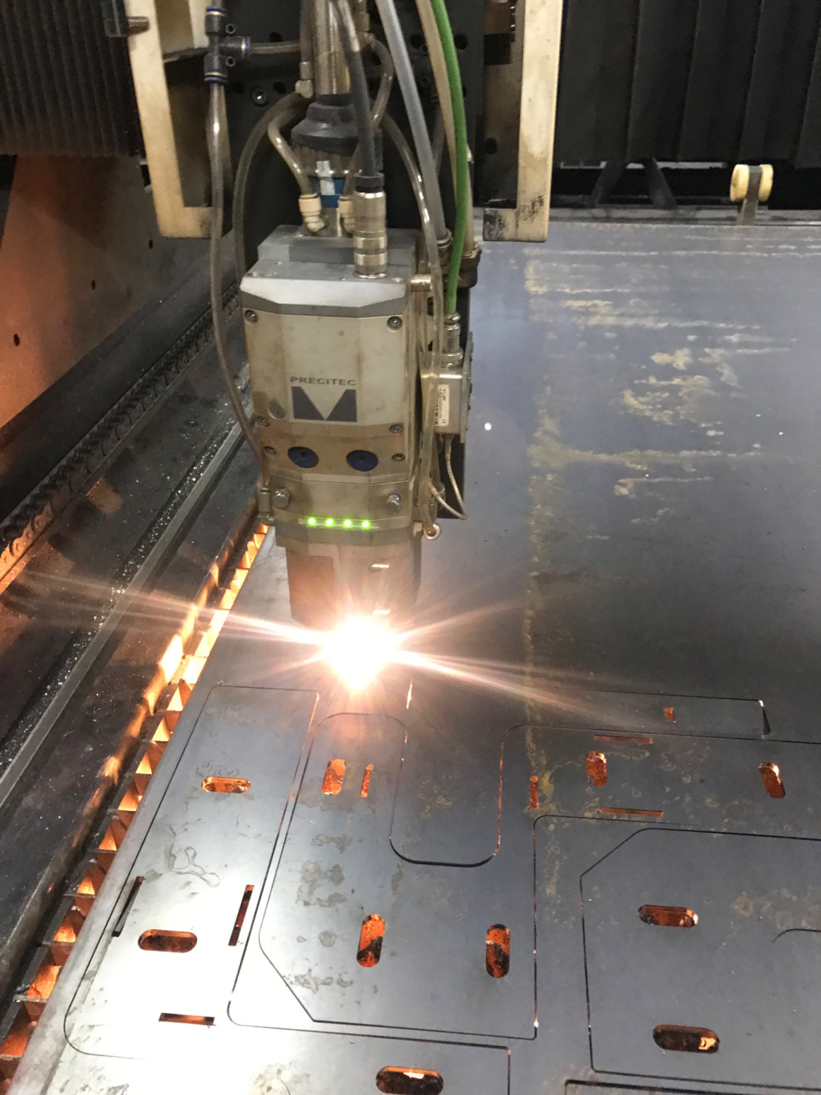 laser service maintenance